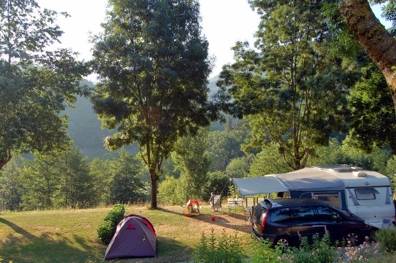 camping in Saint-Sauveur-de-Montagut
