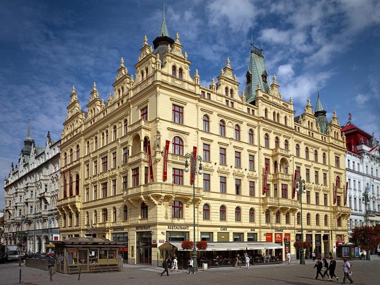 Top 5 hotels in Praag, Hotel KINGS COURT